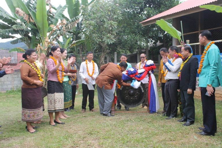 ບ້ານໃຫ່ຍປາກທາ ບ້ານໂພນທອງ ແລະ ບ້ານຫ້ວຍທອງ ເມືອງປາກທາ ແຂວງບໍ່ແກ້ວ ໄດ້ຮັບຮອງເປັນຄອບຄົວ ແລະ ບ້ານພັດທະນາດ້ານແຮງງານ ແລະ ສະຫວັດດີການສັງຄົມ