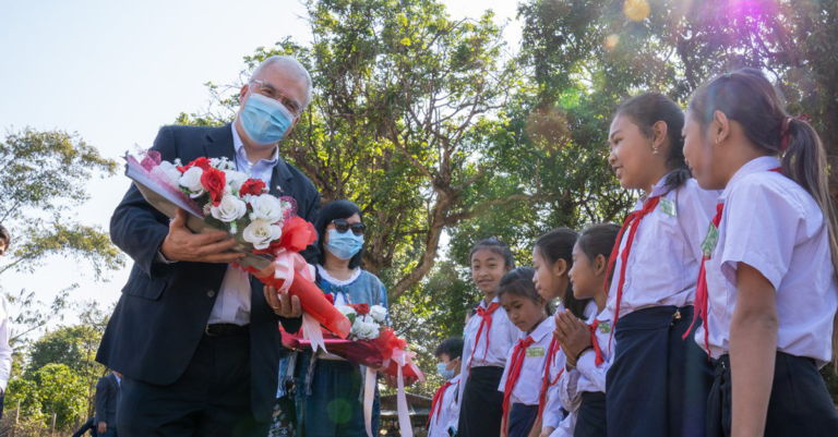 ຊົມເຊີຍ! ໝາກຜົນຂອງການເປັນຄູ່ຮ່ວມມືແບບກວມລວມ ສະຫວ່າງ ສະຫະລັດອາເມລິກາ ແລະ ສປປ ລາວ